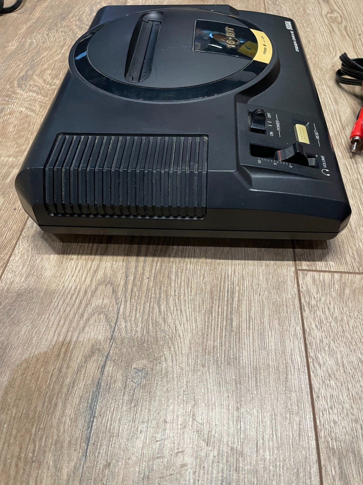 SEGA Mega Drive - SEGA - Unboxed with Controller & Cables