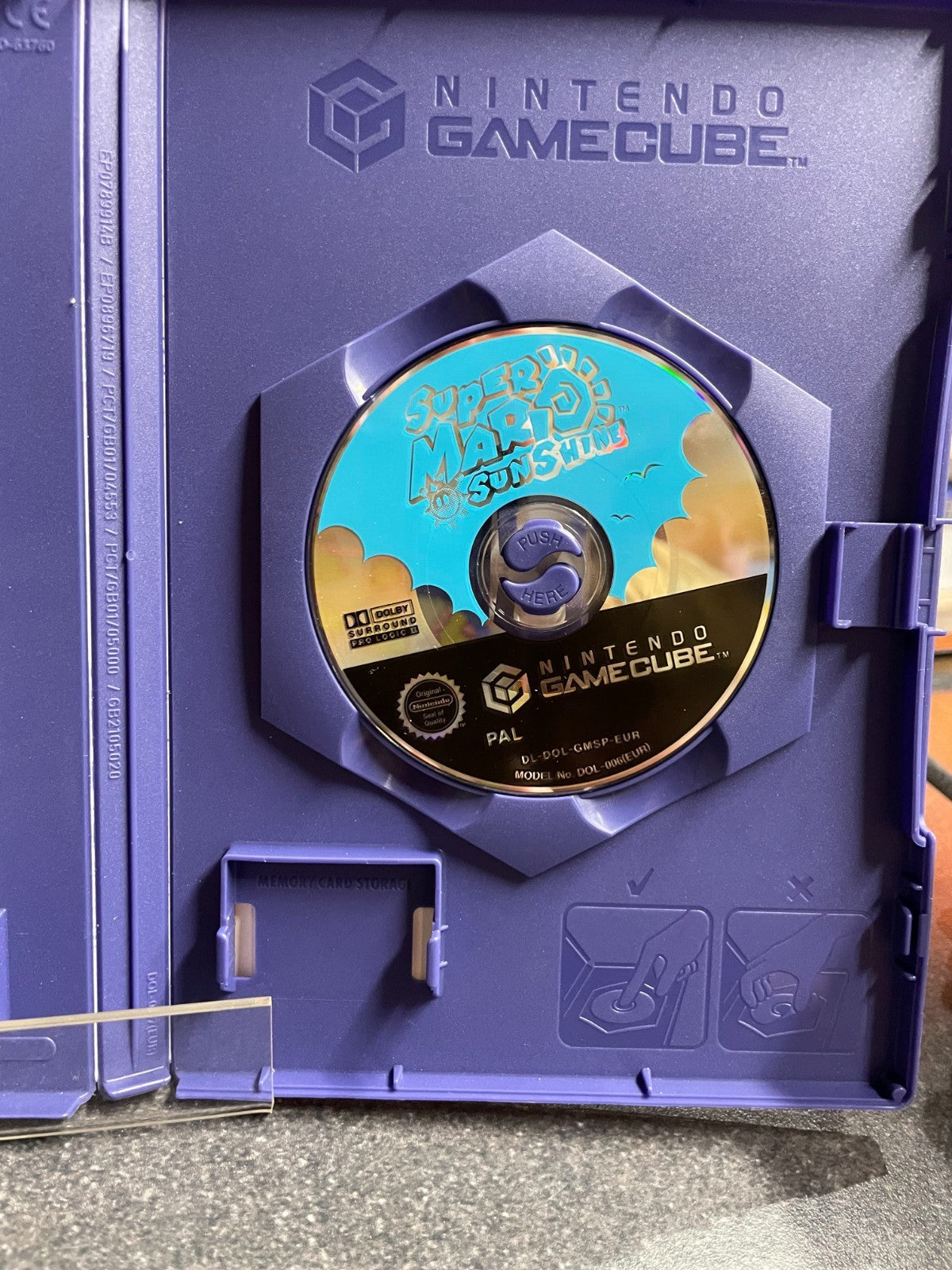 Super Mario Sunshine - Nintendo Gamecube -Boxed with Manual