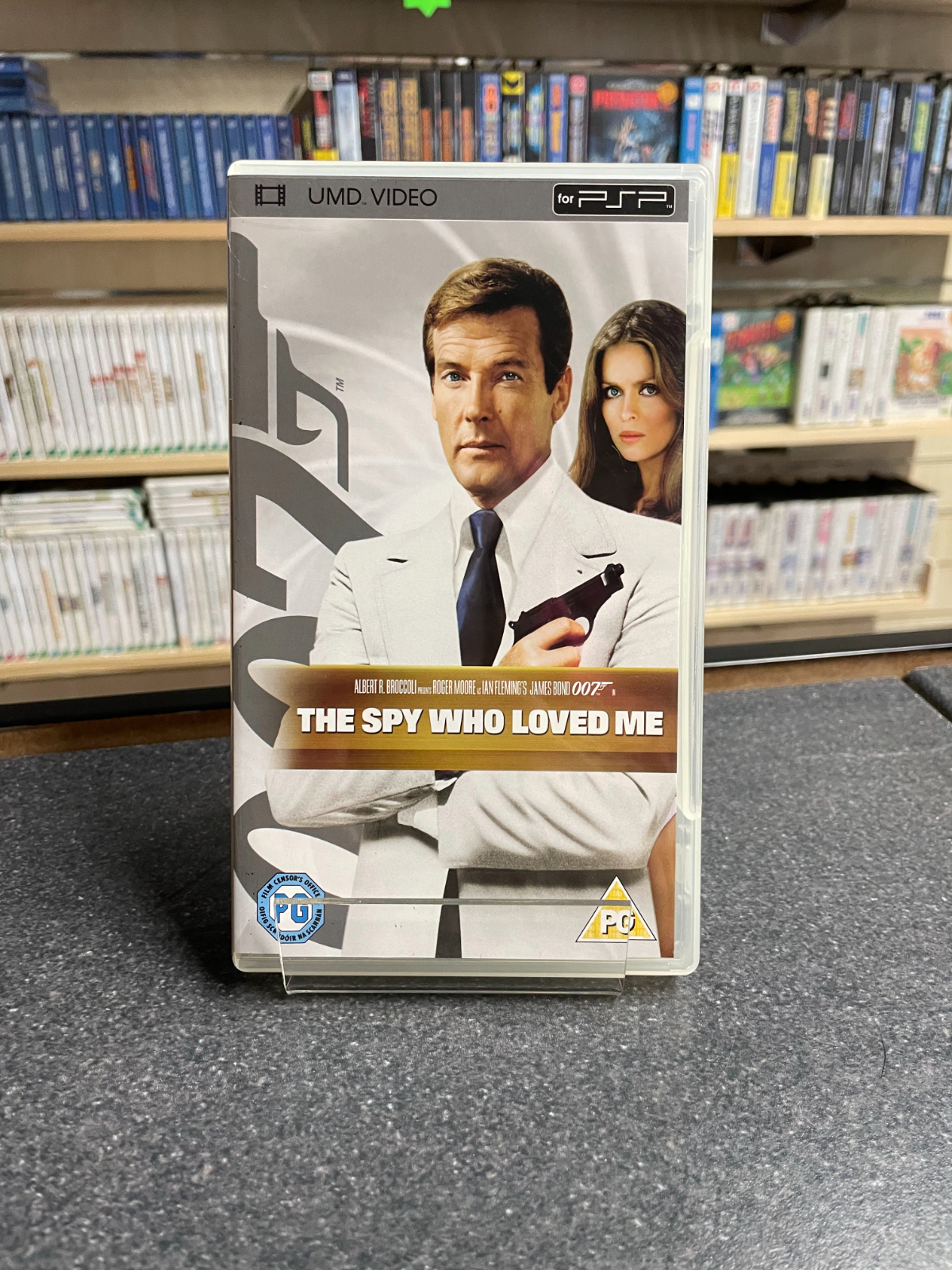 007 The Spy Who Loved Me - UMD Video - Sony PSP