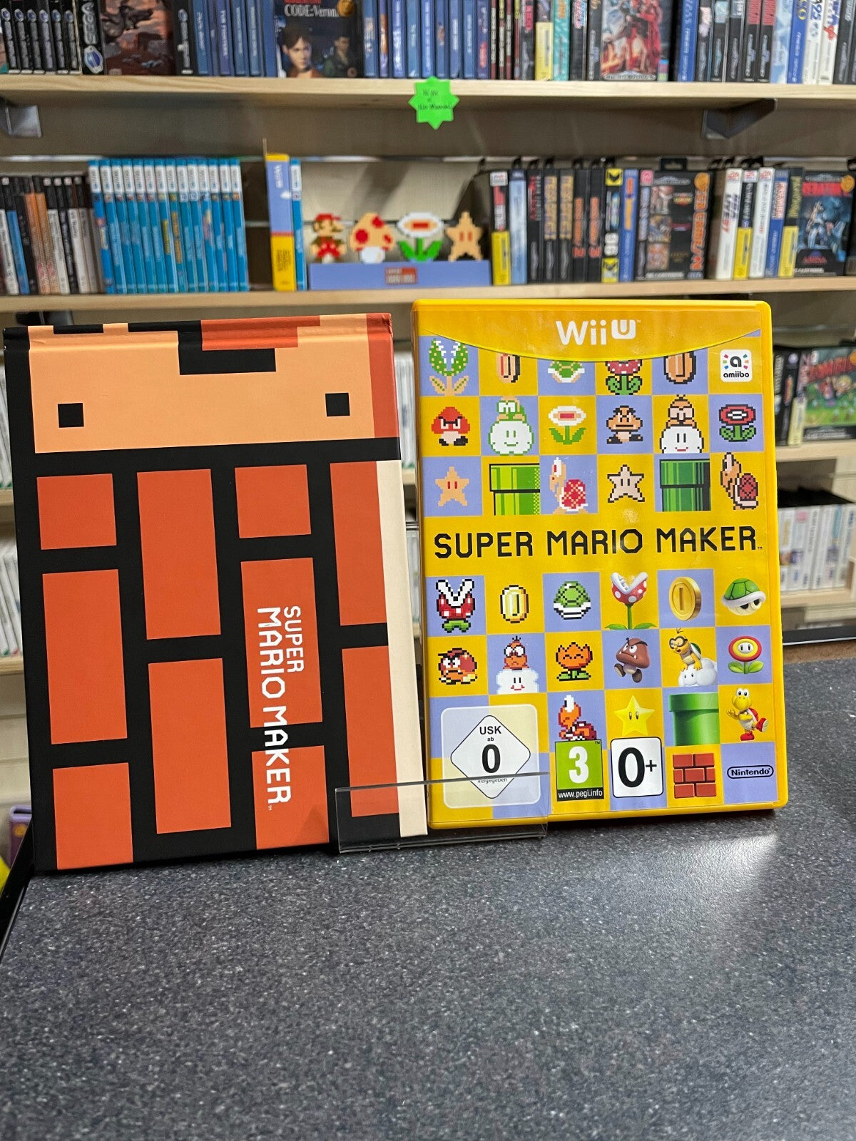 Super Mario Maker - Nintendo Wii U - Special Edition Complete with Manual & Book