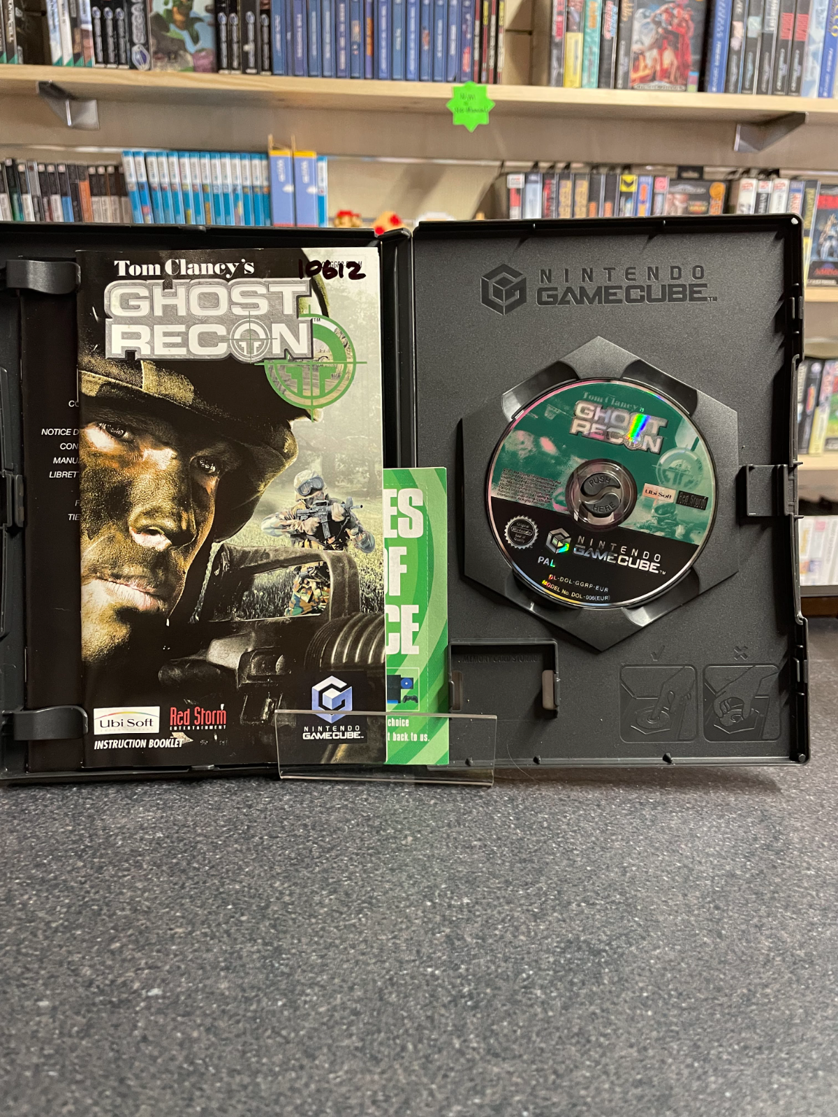 Tom Clancy's Ghost Recon - Nintendo GameCube - Complete with Manual