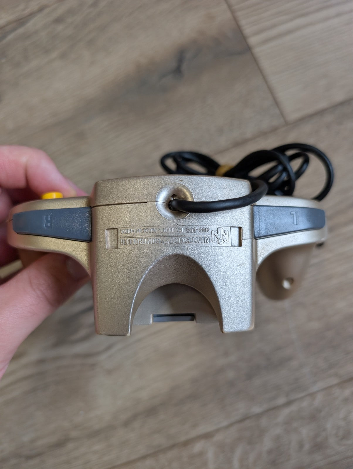 Nintendo N64 Limited Edition Gold Controller Console - Boxed with Goldeneye