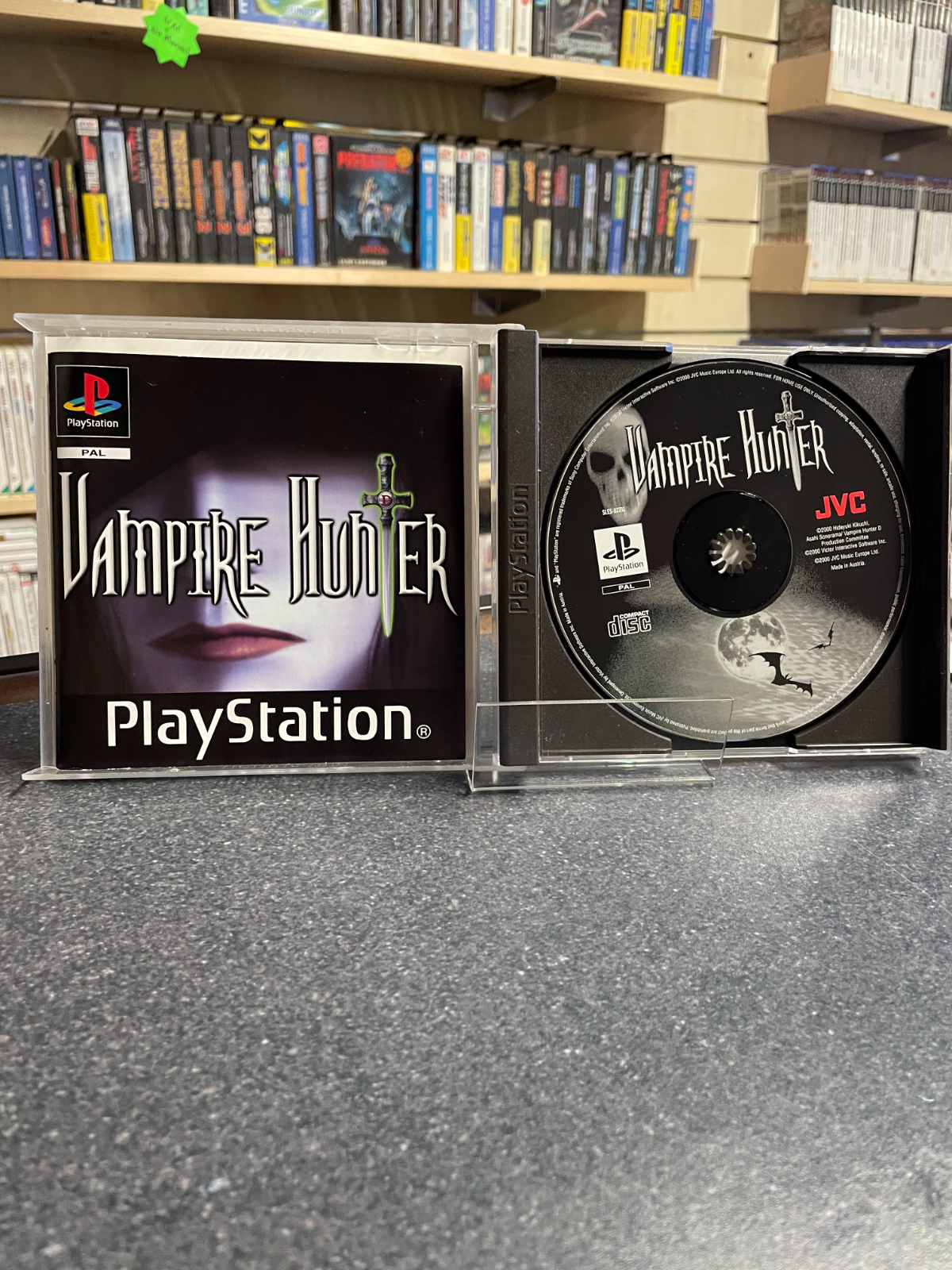 Vampire Hunter - Sony Play station 1 PS1 - Complete with Manual