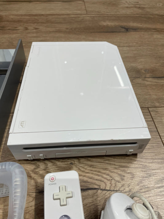 Nintendo Wii Console - Complete with Cables & Controllers Manuals - Unboxed