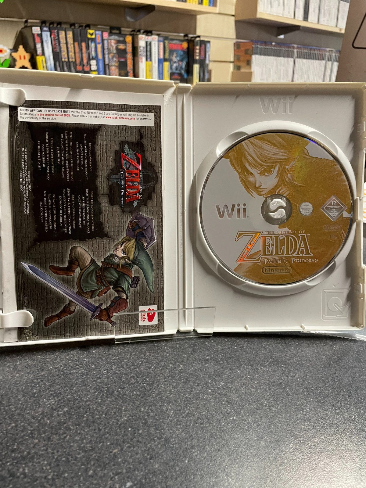 The Legend of Zelda: Twighlight Princess - Nintendo Wii - Boxed with Manual