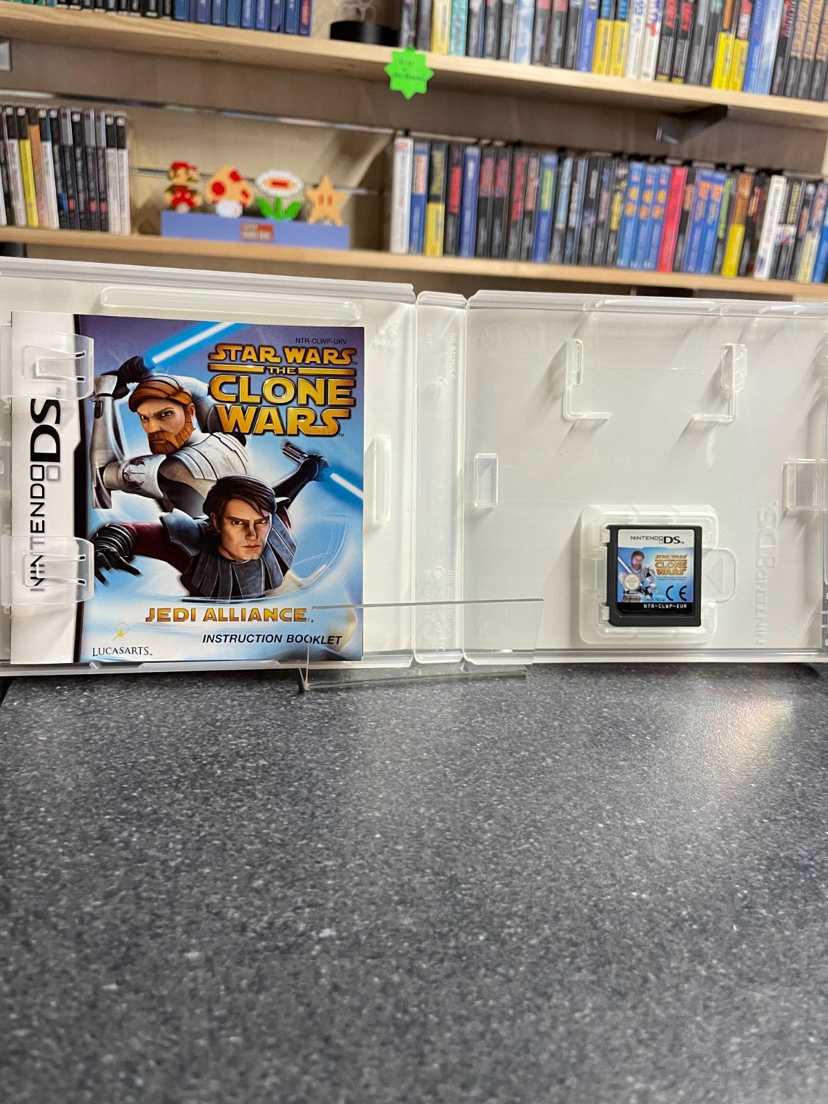 Star Wars: The Clone Wars - Nintendo DS - Boxed with Manual
