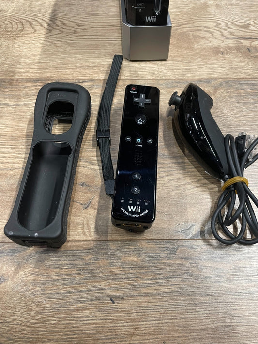 Nintendo Wii Console Black - Complete with Cables & Controllers - Unboxed