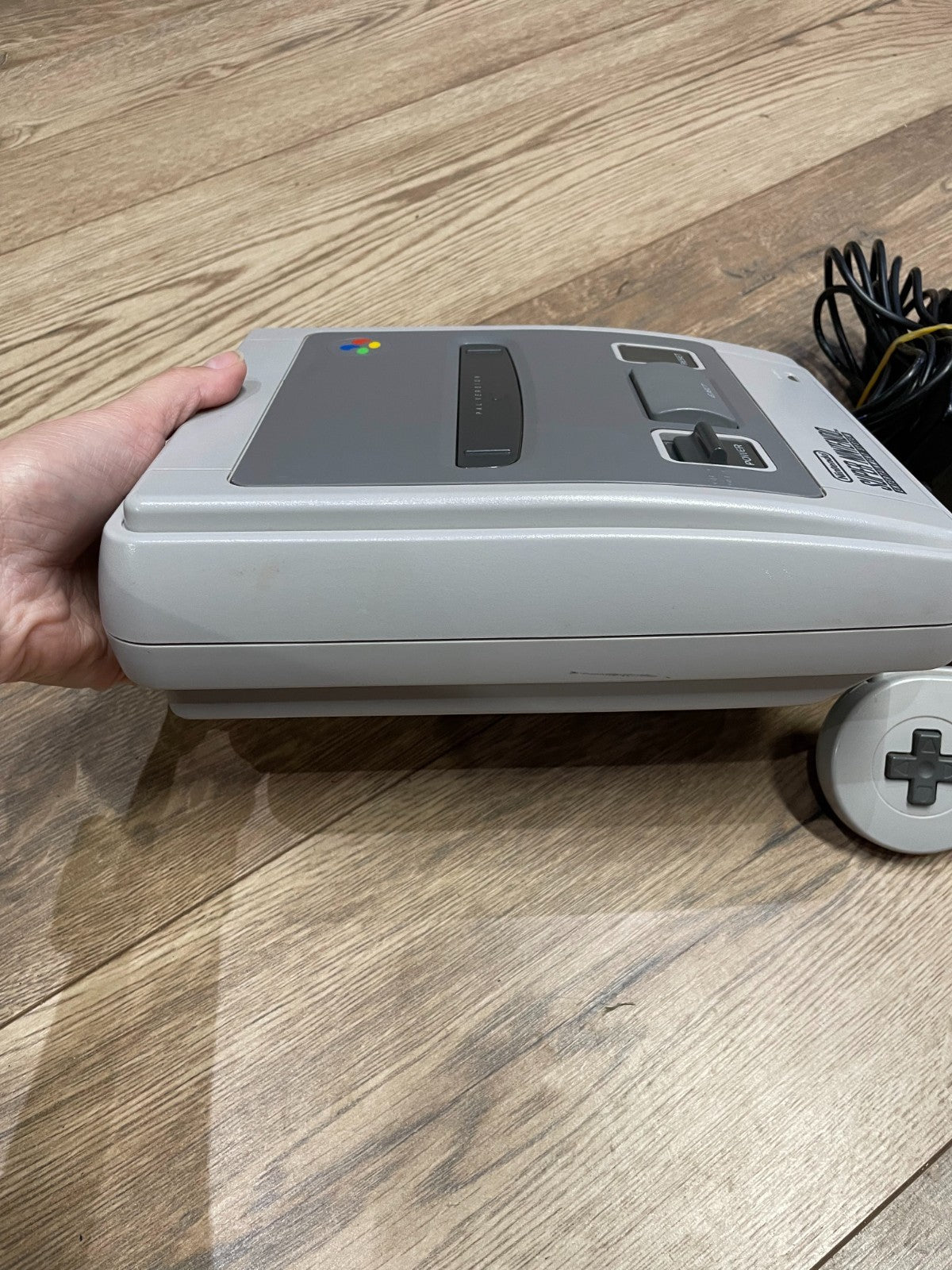 Nintendo Super NES - Nintendo - SNES - Unboxed with Cables and Controller
