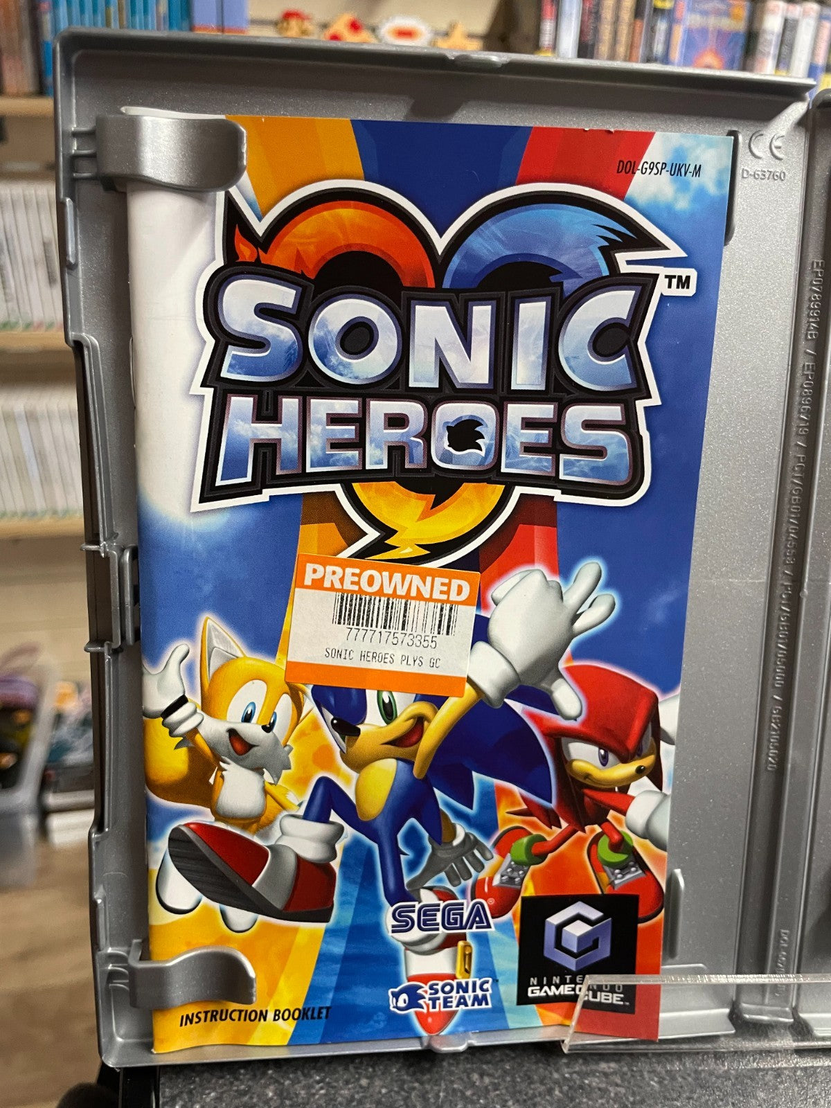 Sonic Heroes - Nintendo GameCube - Complete with Manual