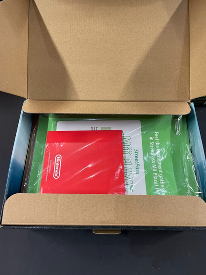 Aqua Nintendo 3DS - Nintendo 3DS- Complete in Box VGC