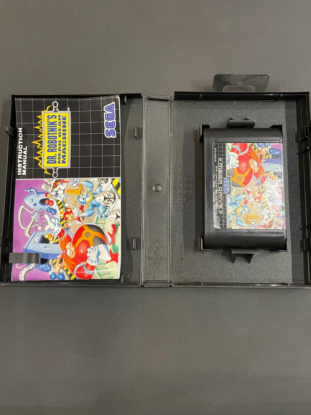 Dr. Robotnik's  Mean Bean Machine - SEGA Mega Drive  - Boxed with Manual