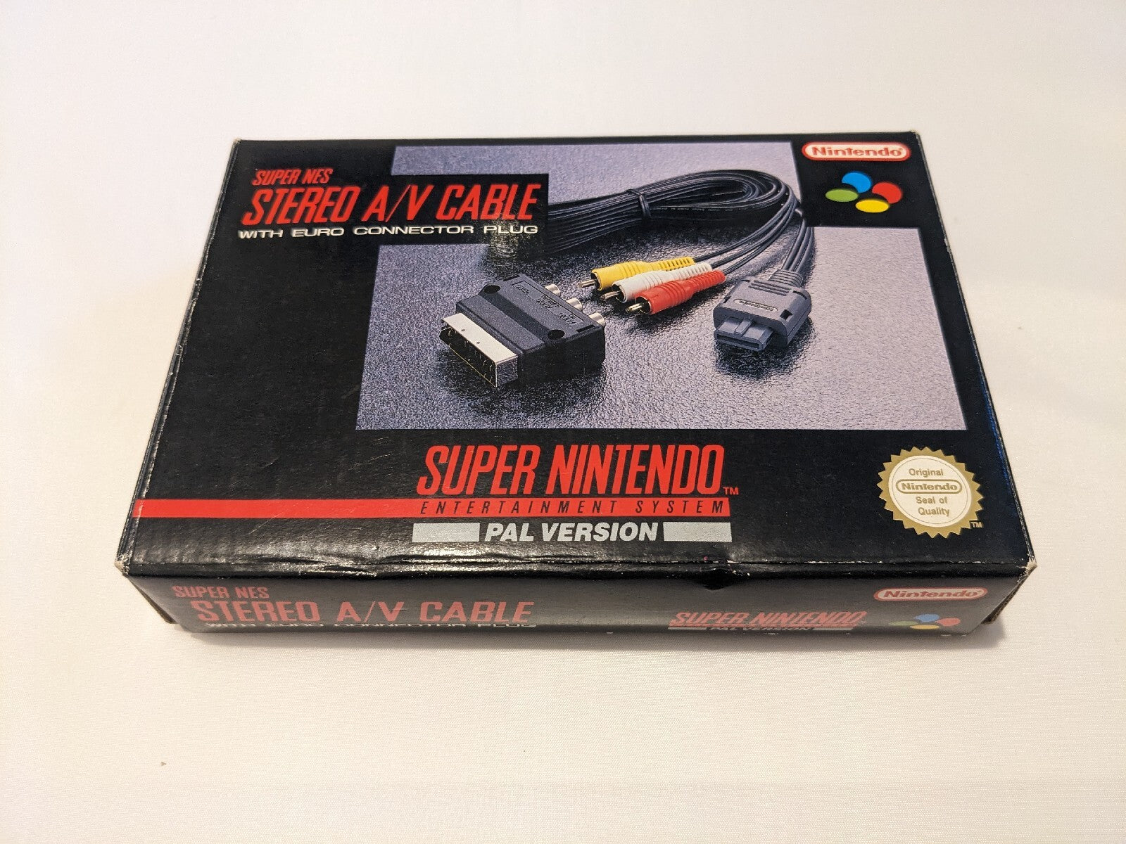 Nintendo SNES AV Cable - Boxed With Adapter