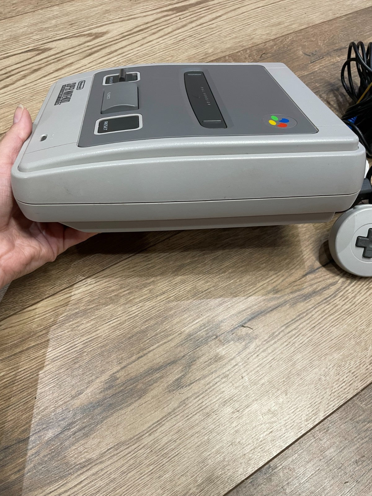 Nintendo Super NES - Nintendo - SNES - Unboxed with Cables and Controller