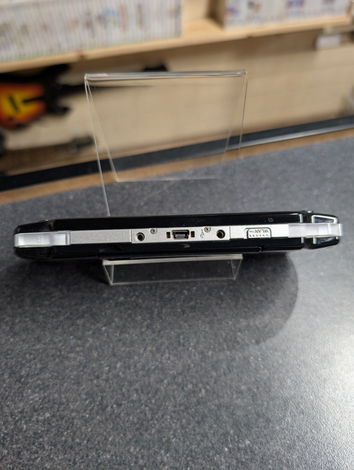 Sony PSP 2003 - Black - READ DESCRIPTION