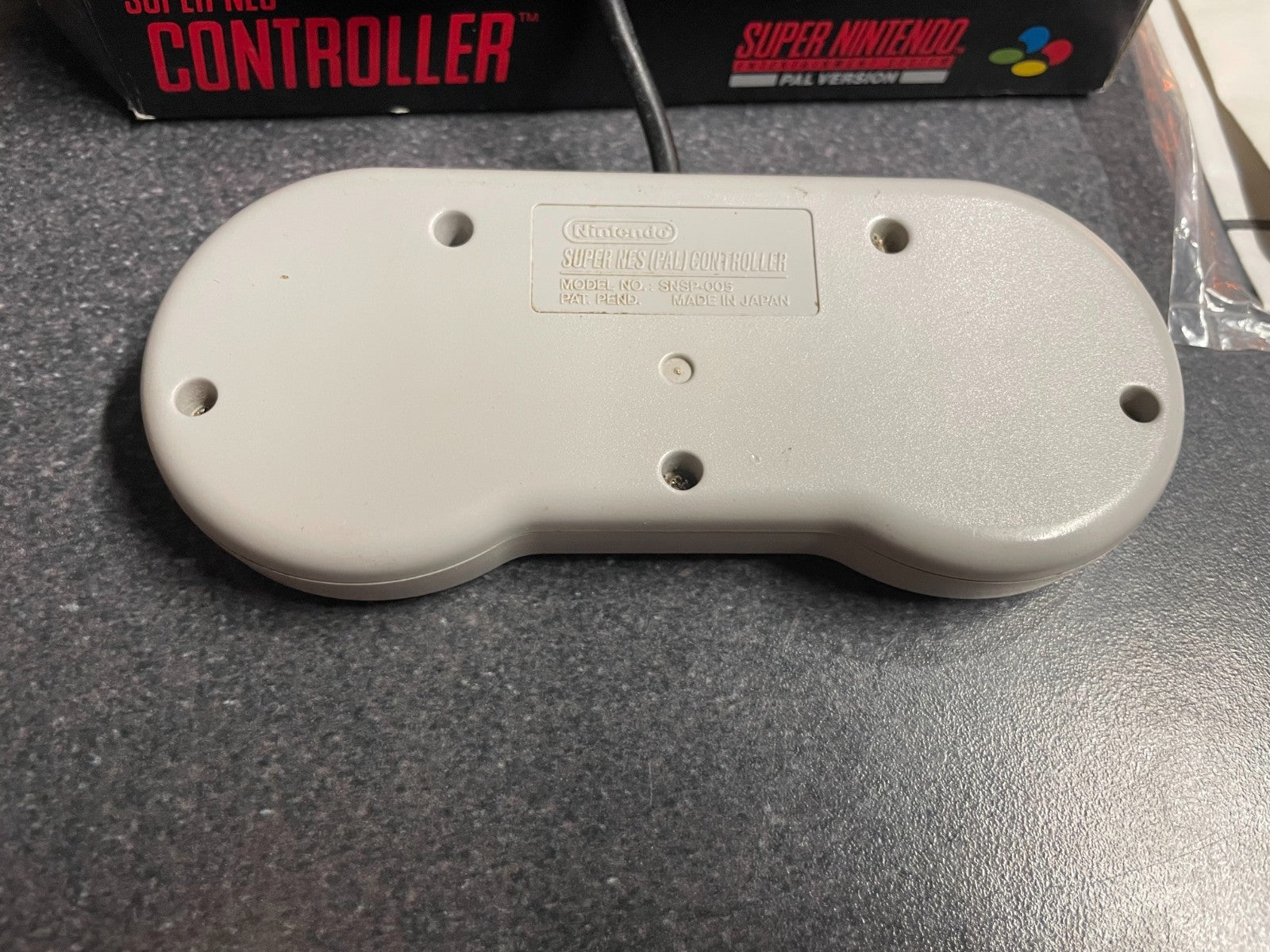 Super Nes Controller - Nintendo SNES - Boxed with Manuals VGC