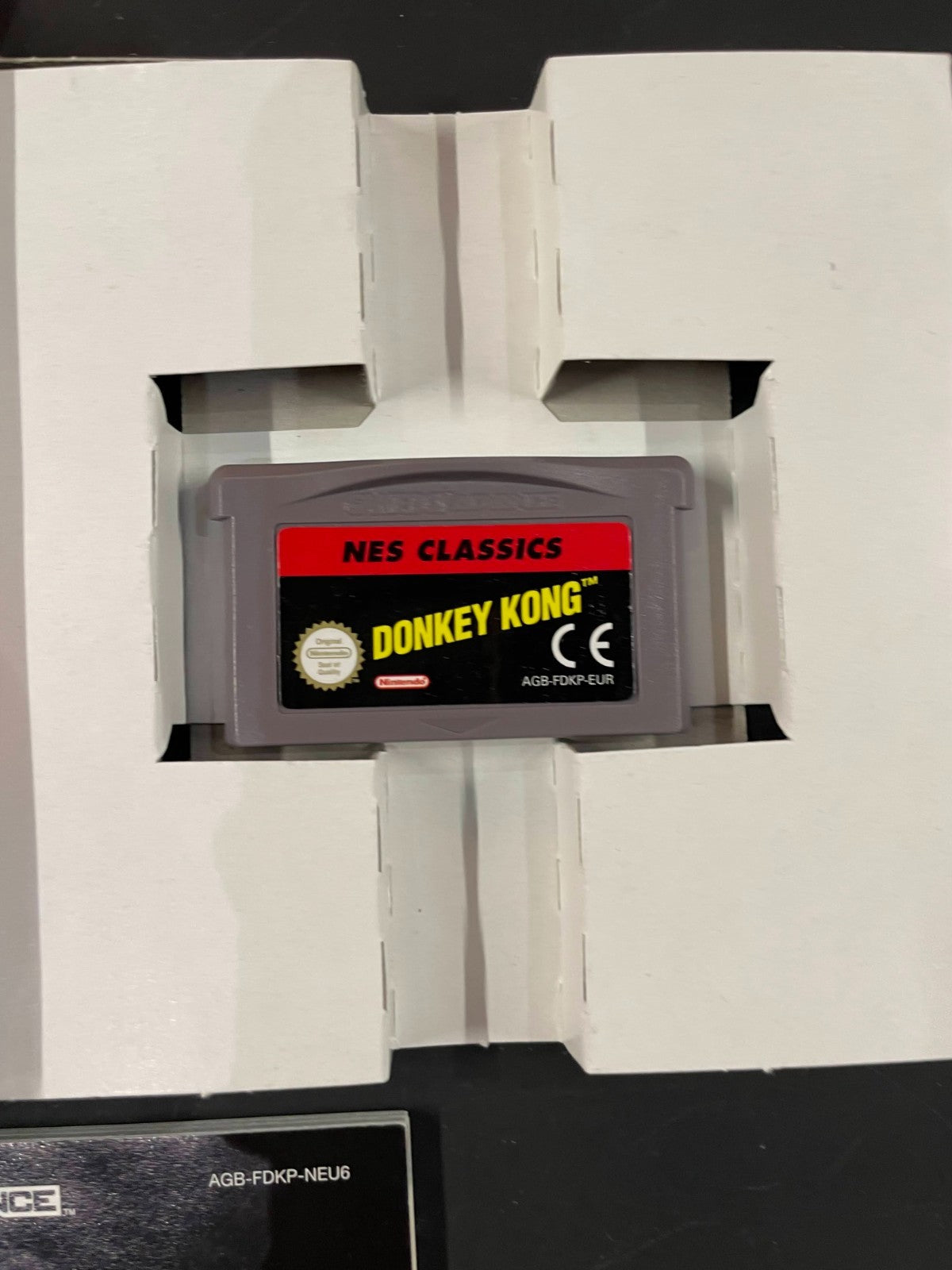 Donkey Kong - Nes Classics - Nintendo Game Boy Advance -Complete w/Manual