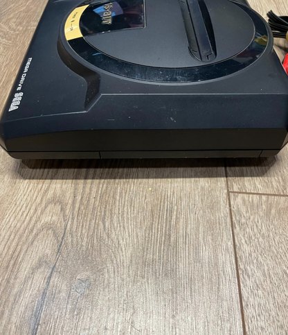 SEGA Mega Drive - SEGA - Unboxed with Controller & Cables