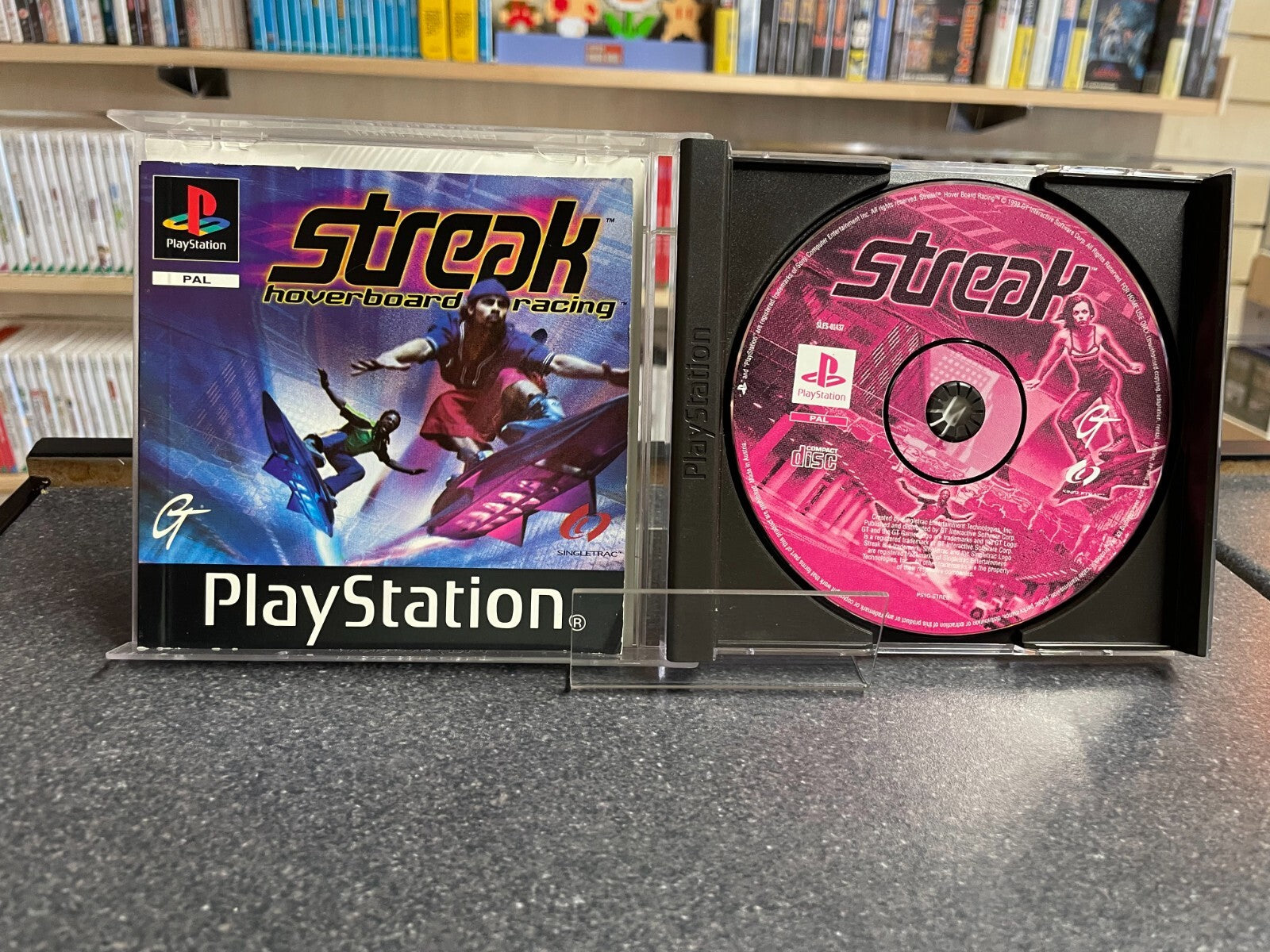 Streak: Hoverboard Racing - Sony PlayStation PS1  - Complete with Manual