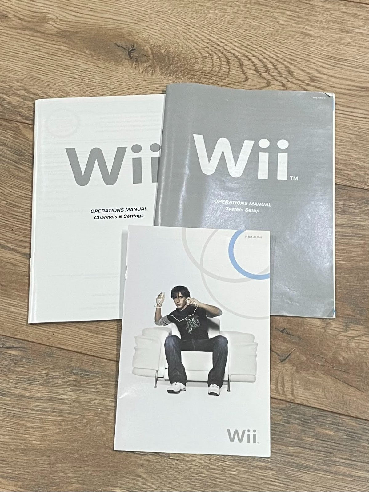 Nintendo Wii Console - Complete with Cables & Controllers Manuals - Unboxed