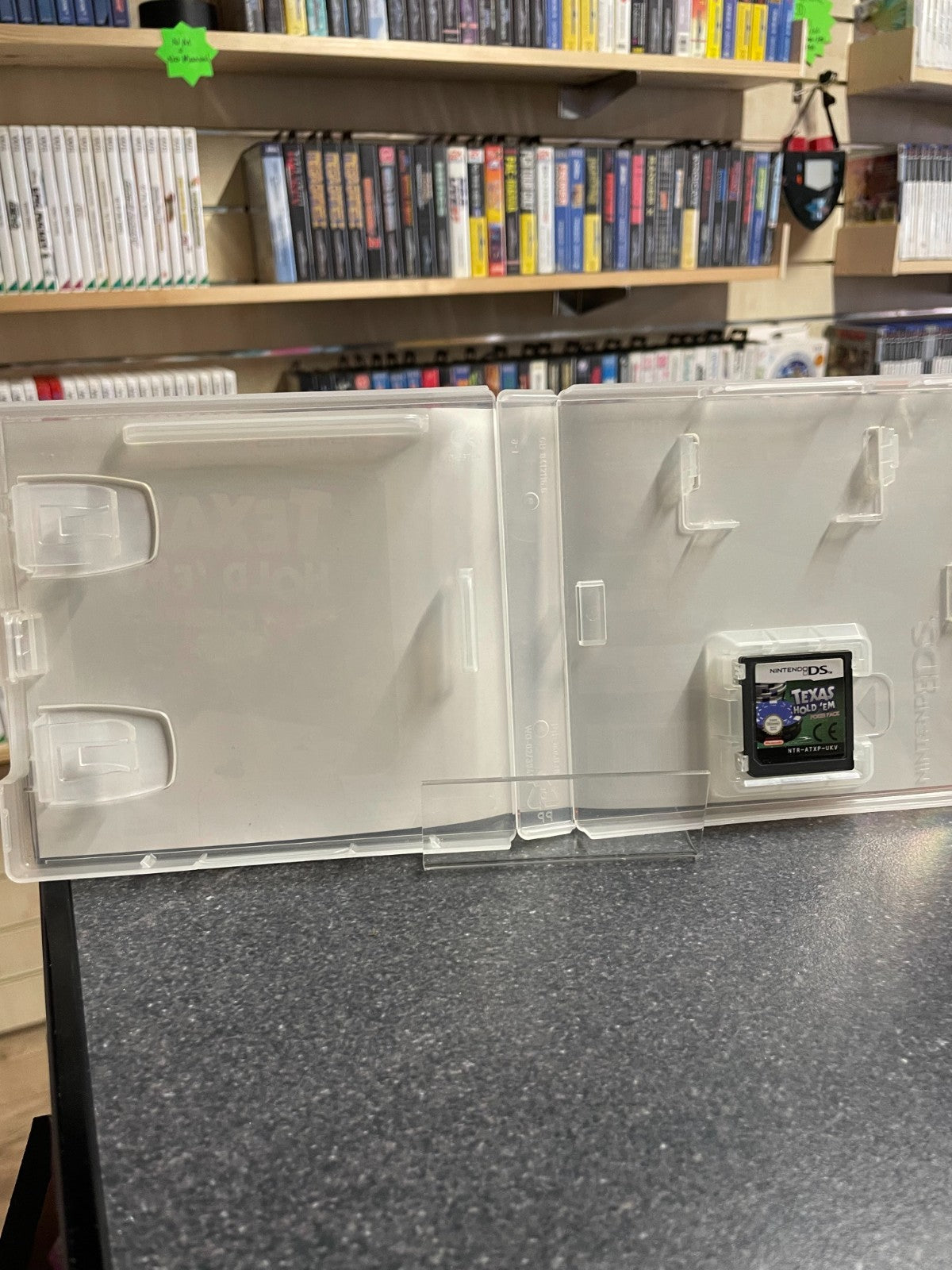 Texas Hold 'Em Poker Pack - Nintendo DS- Boxed no Manual