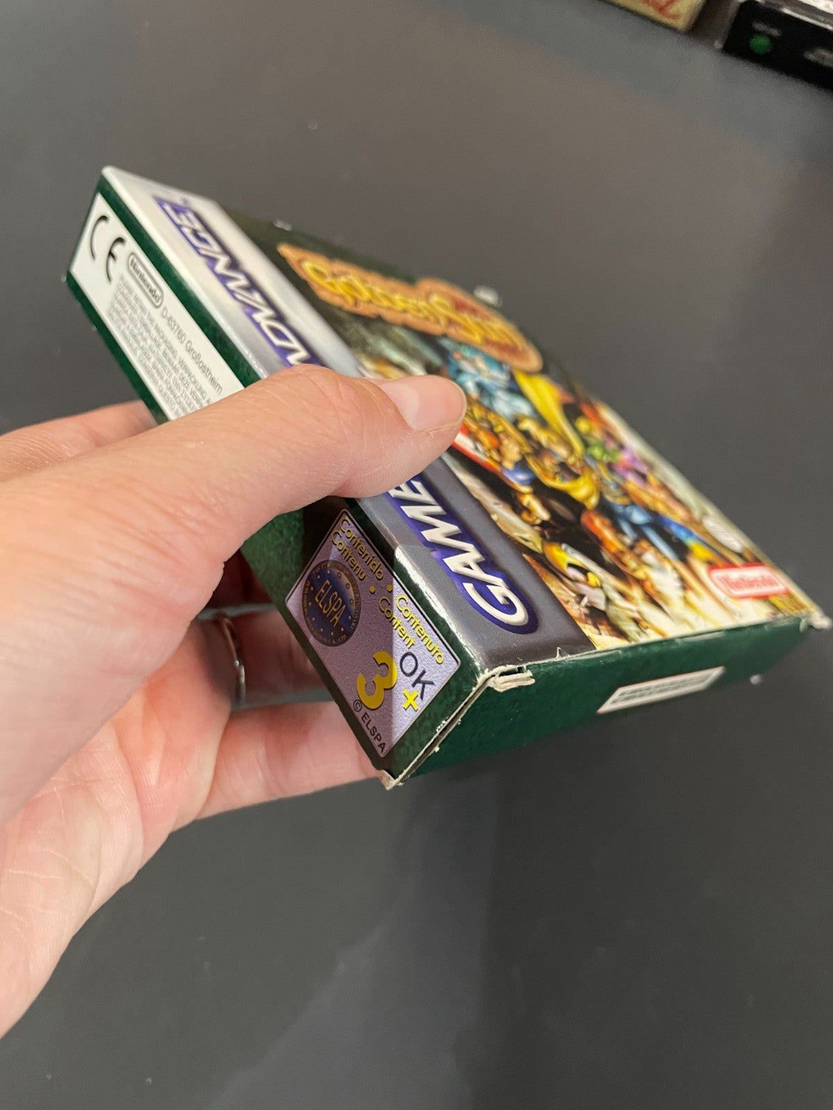 Golden Sun - Nintendo Game Boy Advance -Complete w/Manual