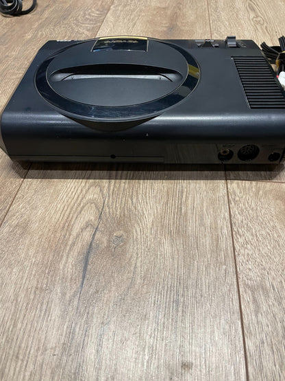 SEGA Mega Drive - SEGA - Unboxed with Controller & Cables