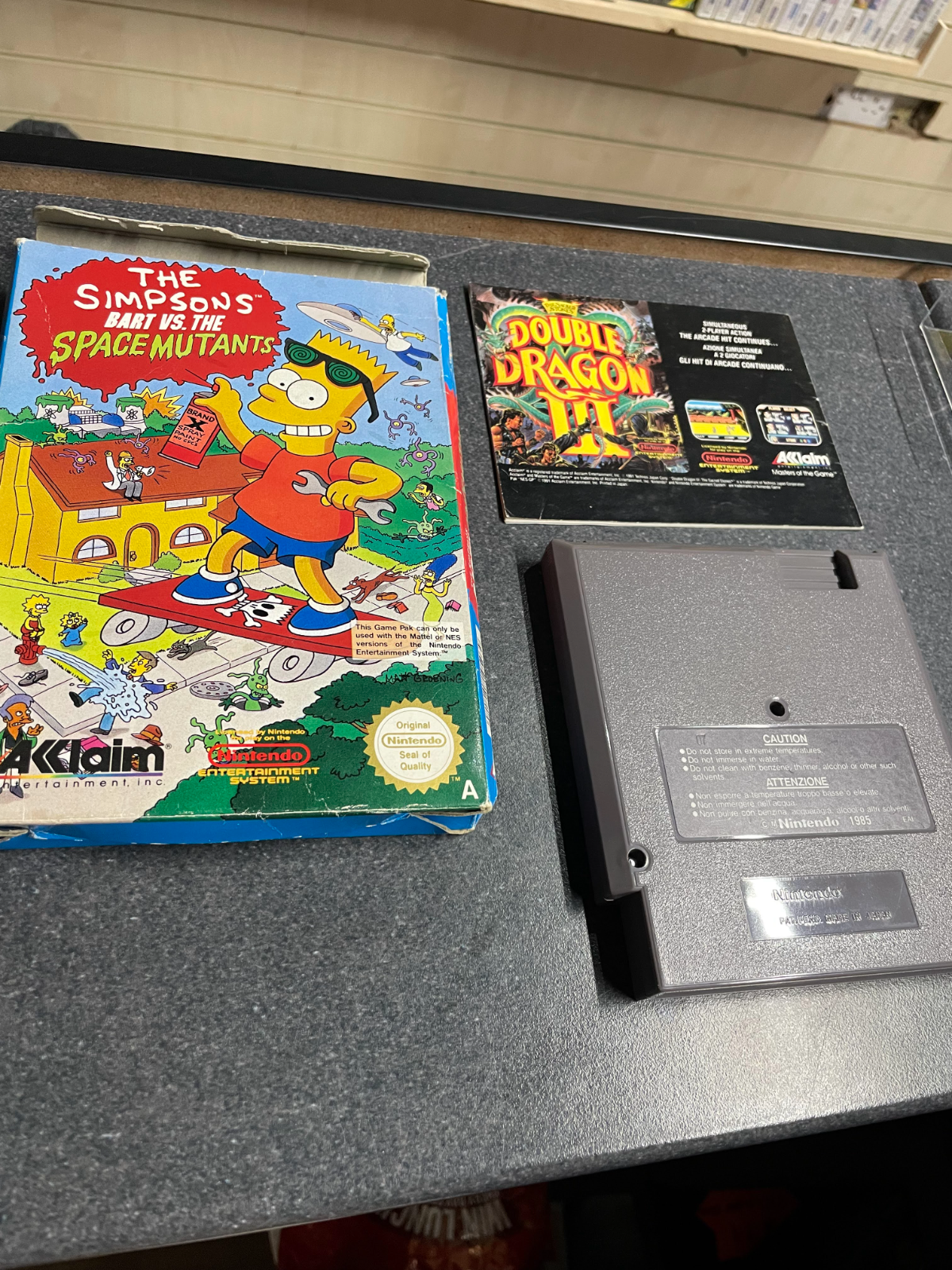The Simpsons: Bart Vs The Space Mutants -Nintendo NES - Complete with Manual