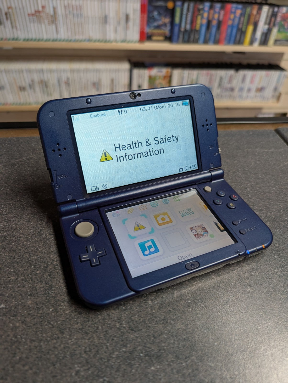 New Nintendo 3DS XL - Metallic blue - Tested