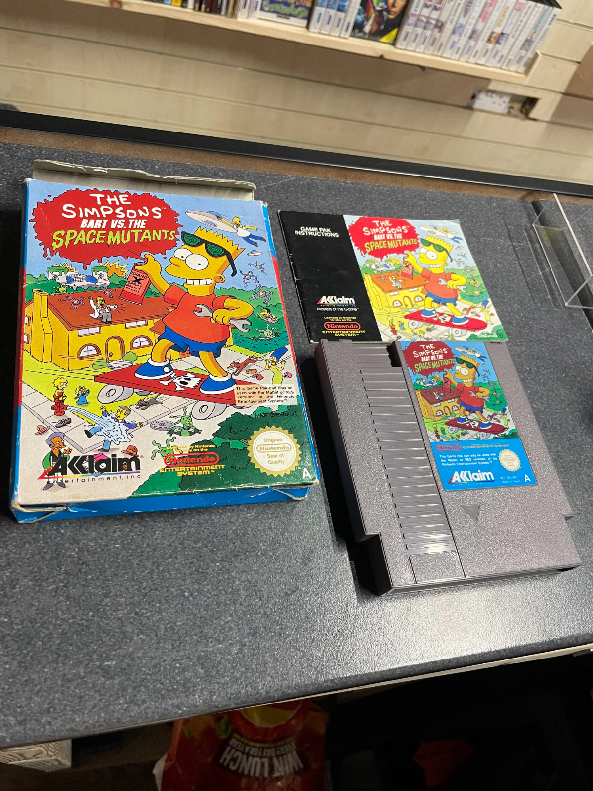 The Simpsons: Bart Vs The Space Mutants -Nintendo NES - Complete with Manual