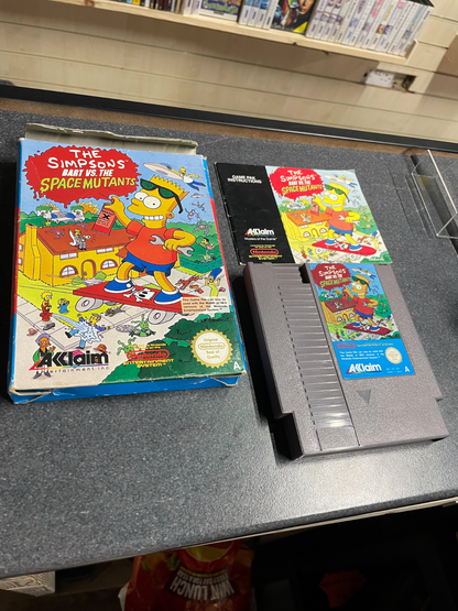 The Simpsons: Bart Vs The Space Mutants -Nintendo NES - Complete with Manual