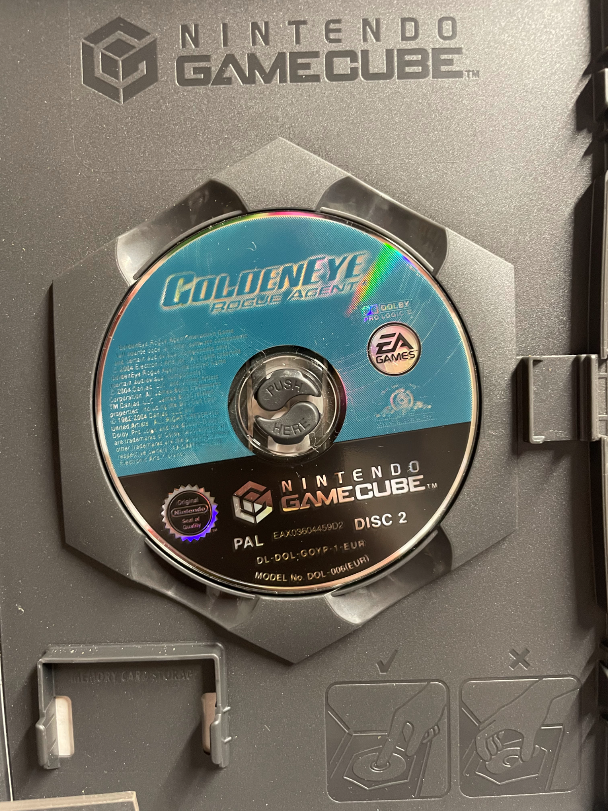 Golden Eye: Rogue Agent - Nintendo GameCube - Complete with Manual
