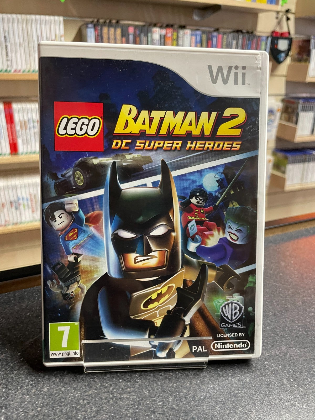 LEGO Batman 2 DC Super Heroes - Nintendo Wii  - Boxed with Manual