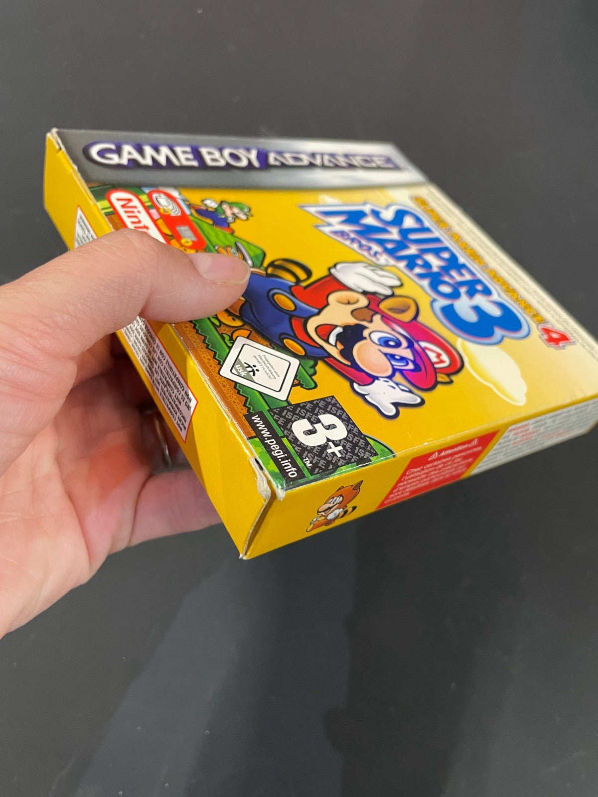 Super Mario Advance 4: Super Mario Bros. 3 - Game Boy Advance -Complete w/Manual