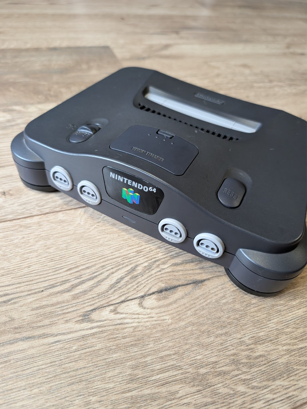 Nintendo N64 Limited Edition Gold Controller Console - Boxed with Goldeneye