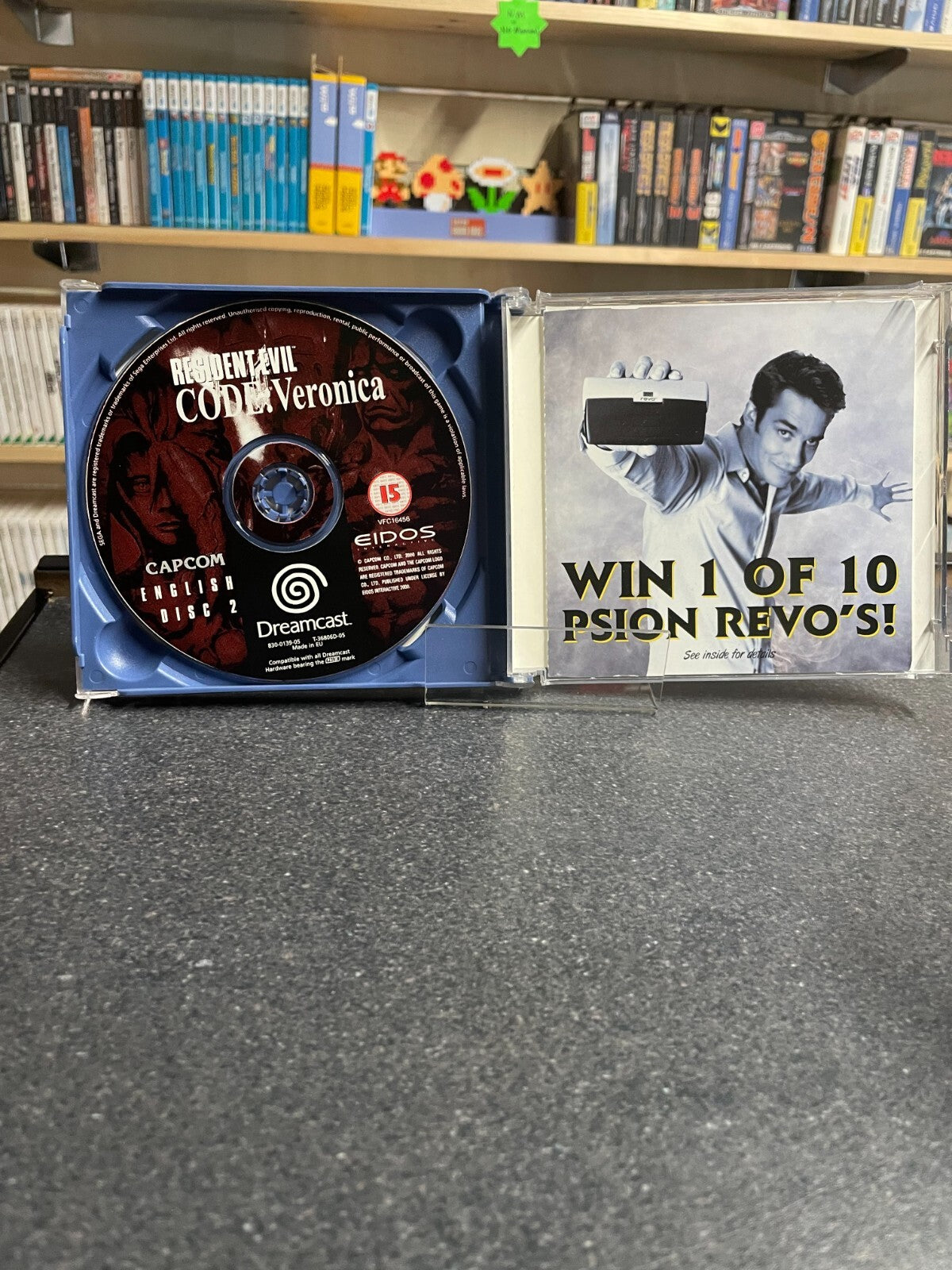 Resident Evil CODE: Veronica - SEGA Dreamcast - Complete with Manual