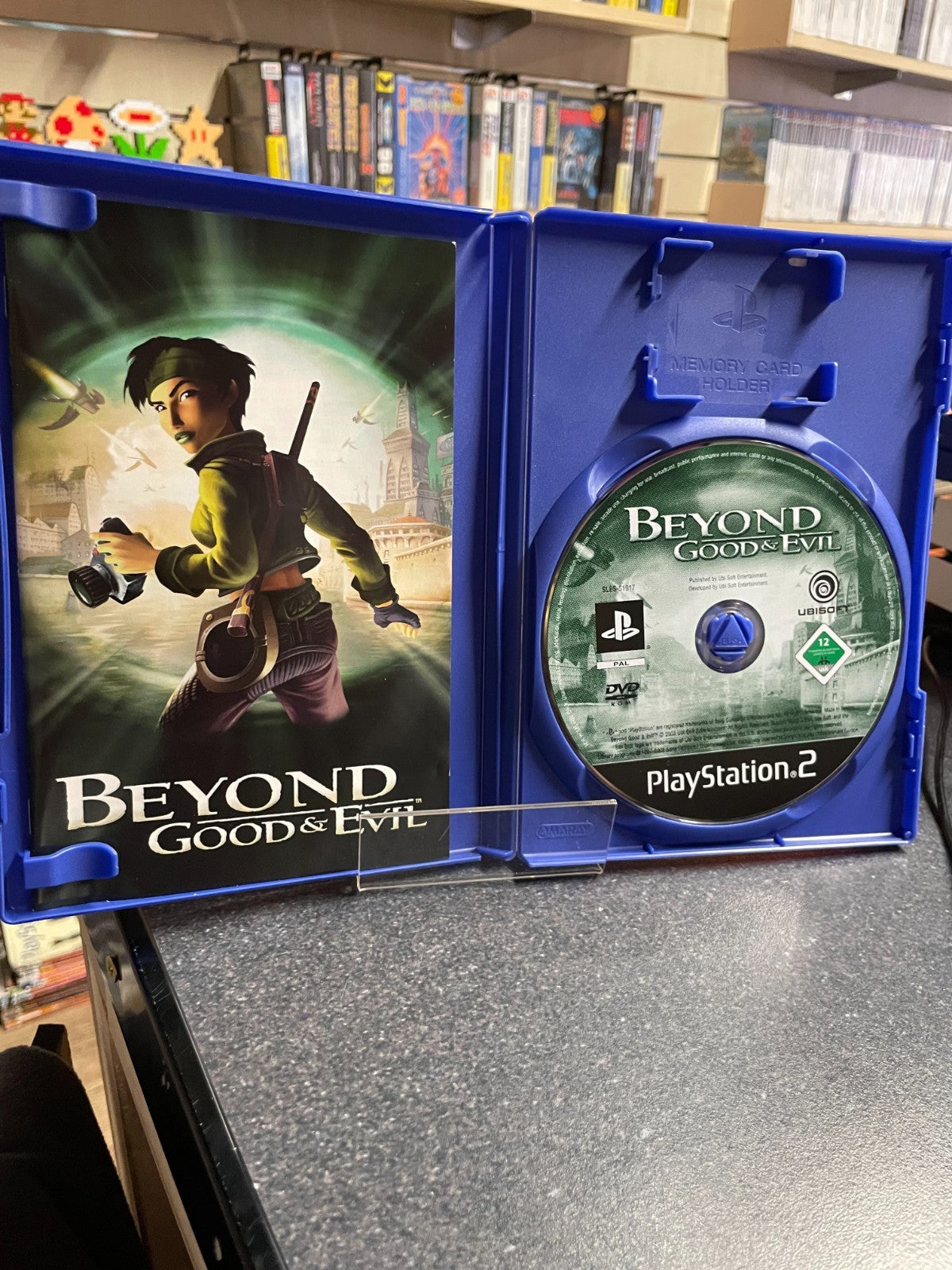 Beyond Good & Evil - Sony Playstation 2 PS2 - Boxed w/Manual