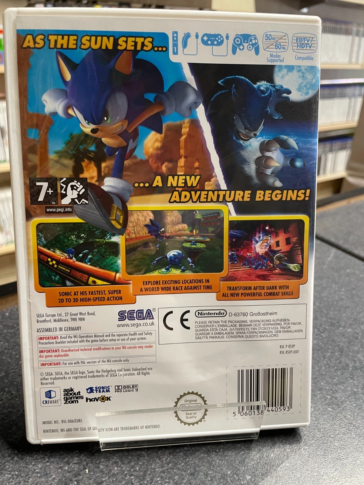 Sonic Unleashed - Nintendo Wii  - Boxed with Manual