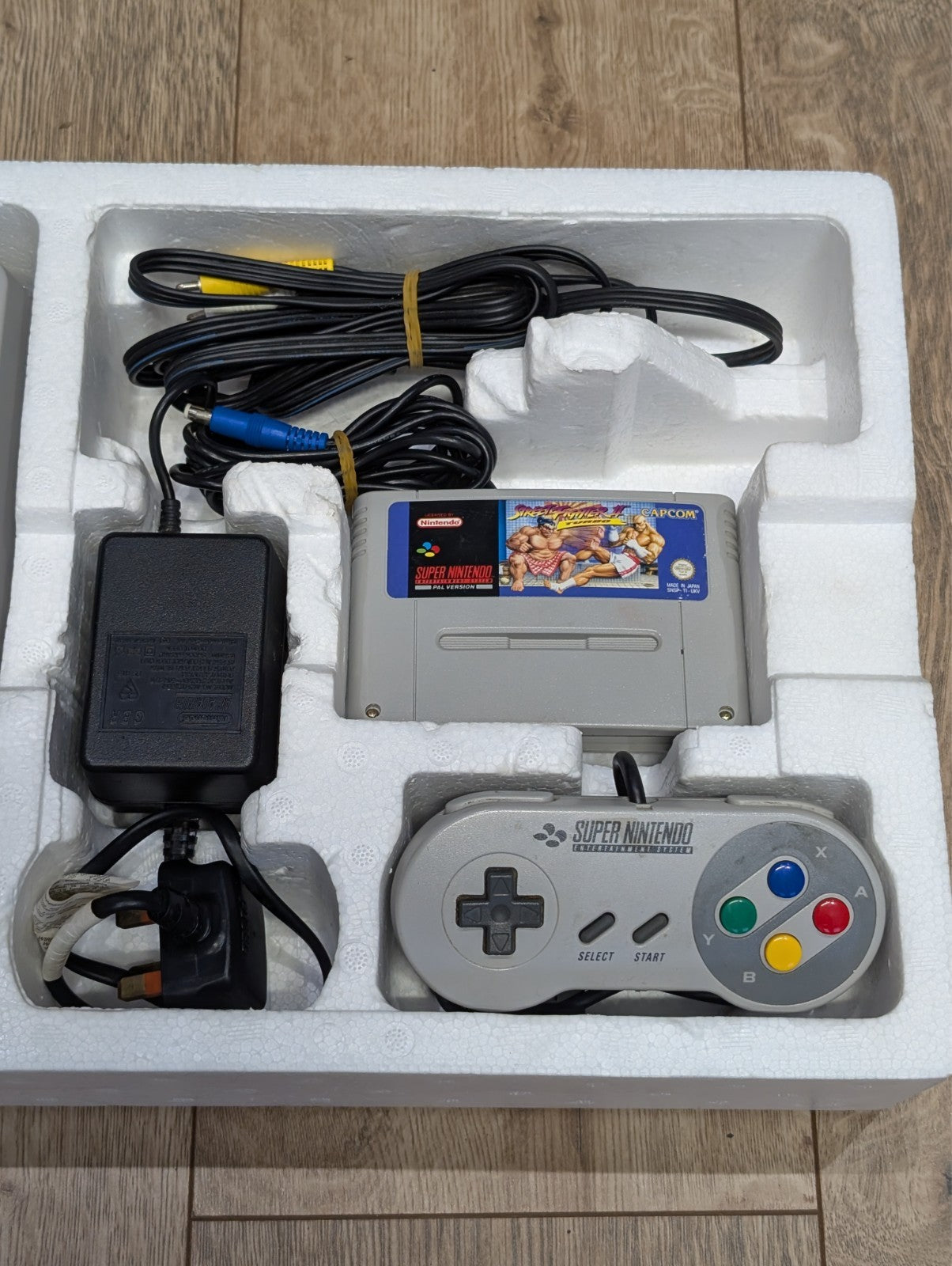 Street Fighter II - Nintendo SNES Console - Good Condition - VGC Tested