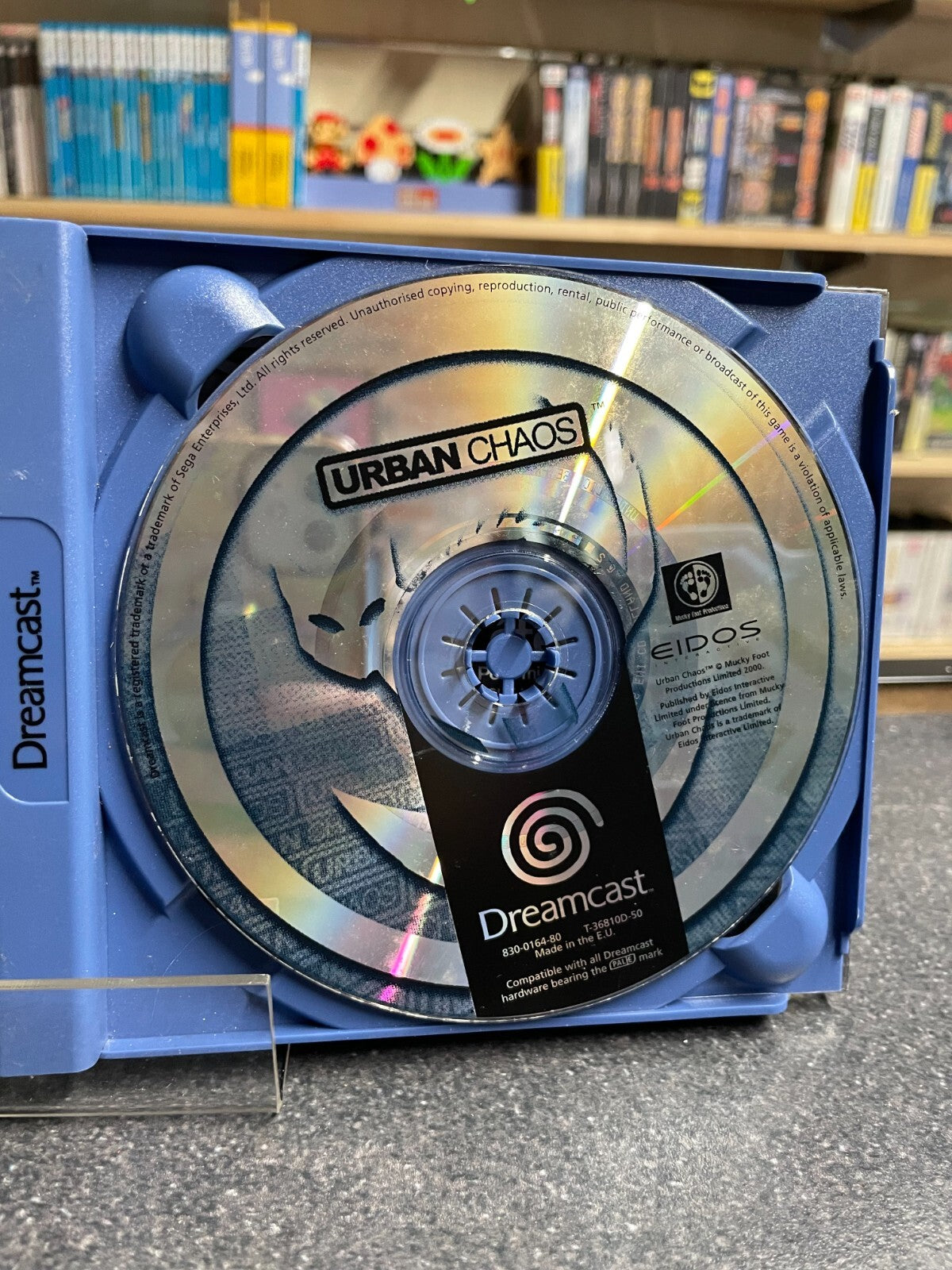 Urban Chaos - SEGA Dreamcast - Complete with Manual