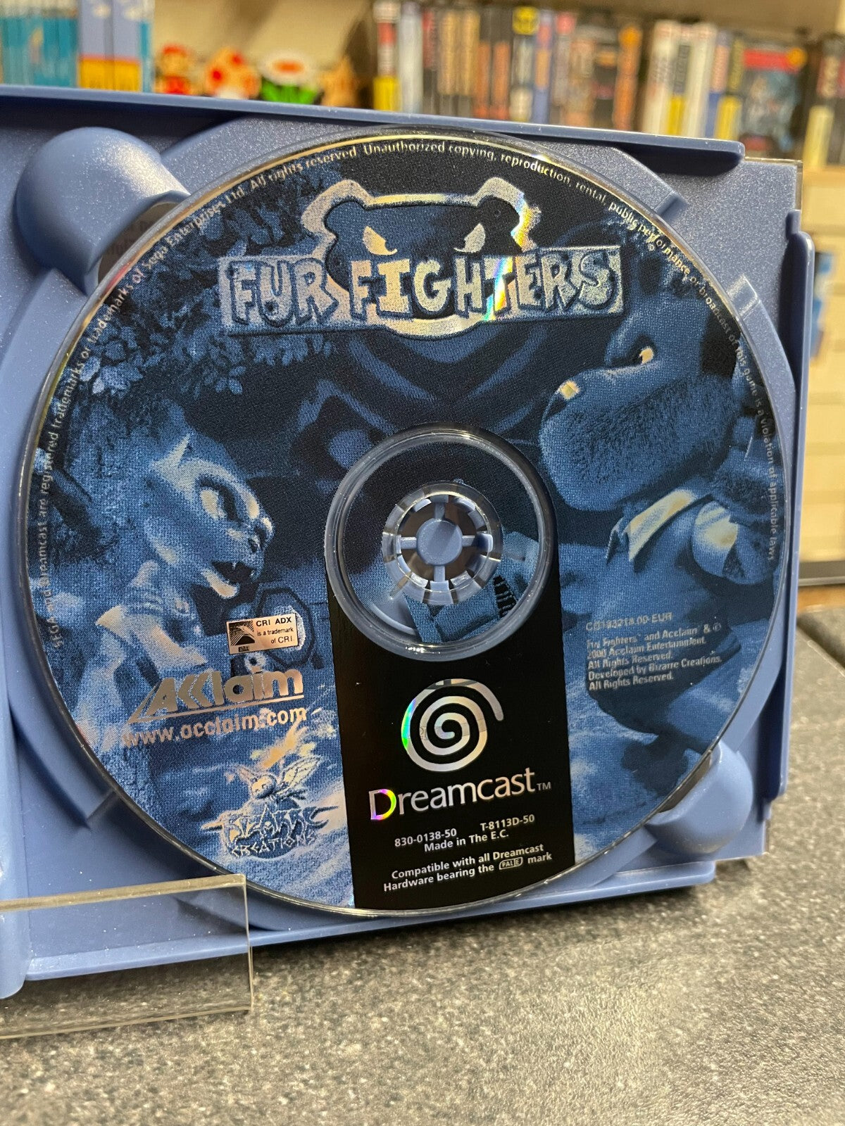 Fur Fighters - SEGA Dreamcast - Complete with Manual