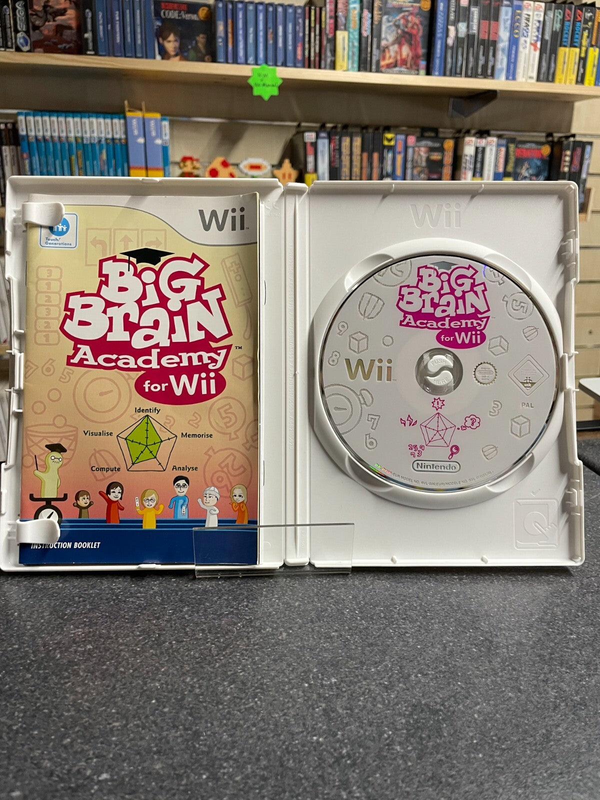 Big Brain Academy for Wii - Nintendo Wii - Complete with Manual