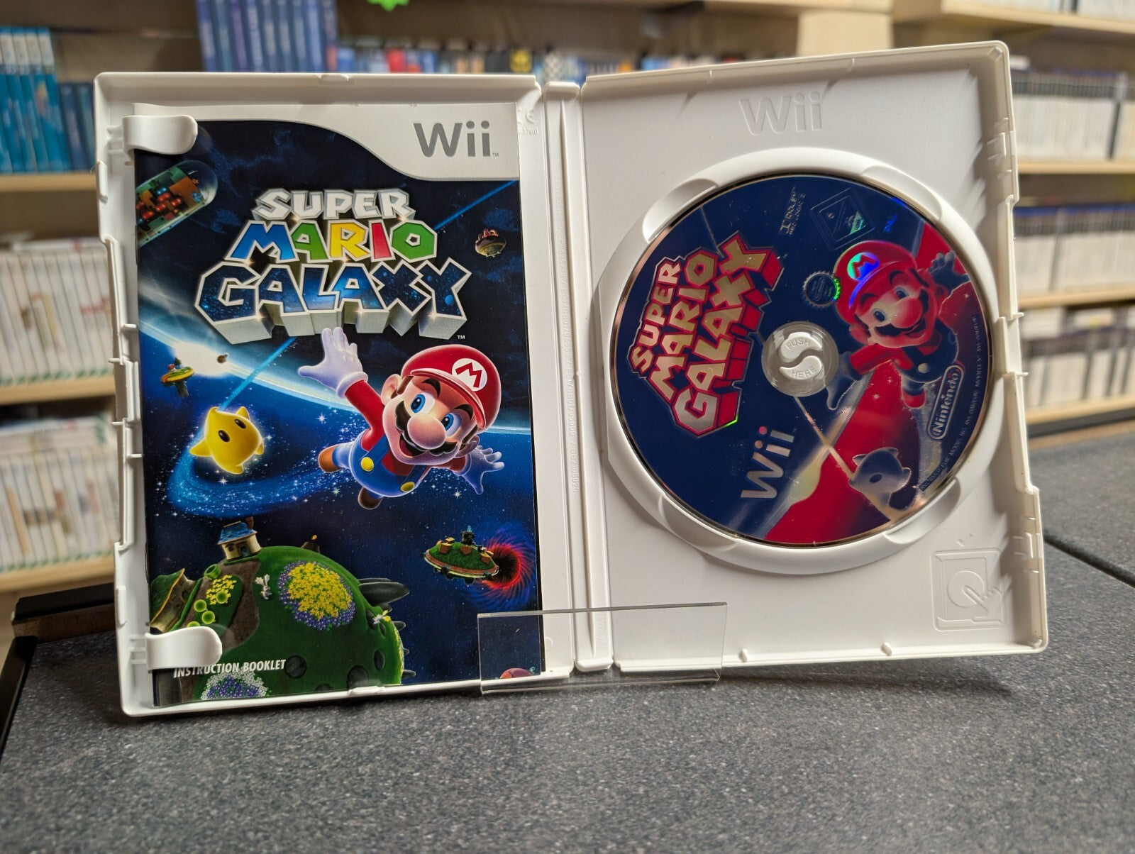 Super Mario Galaxy - Nintendo Wii - Boxed