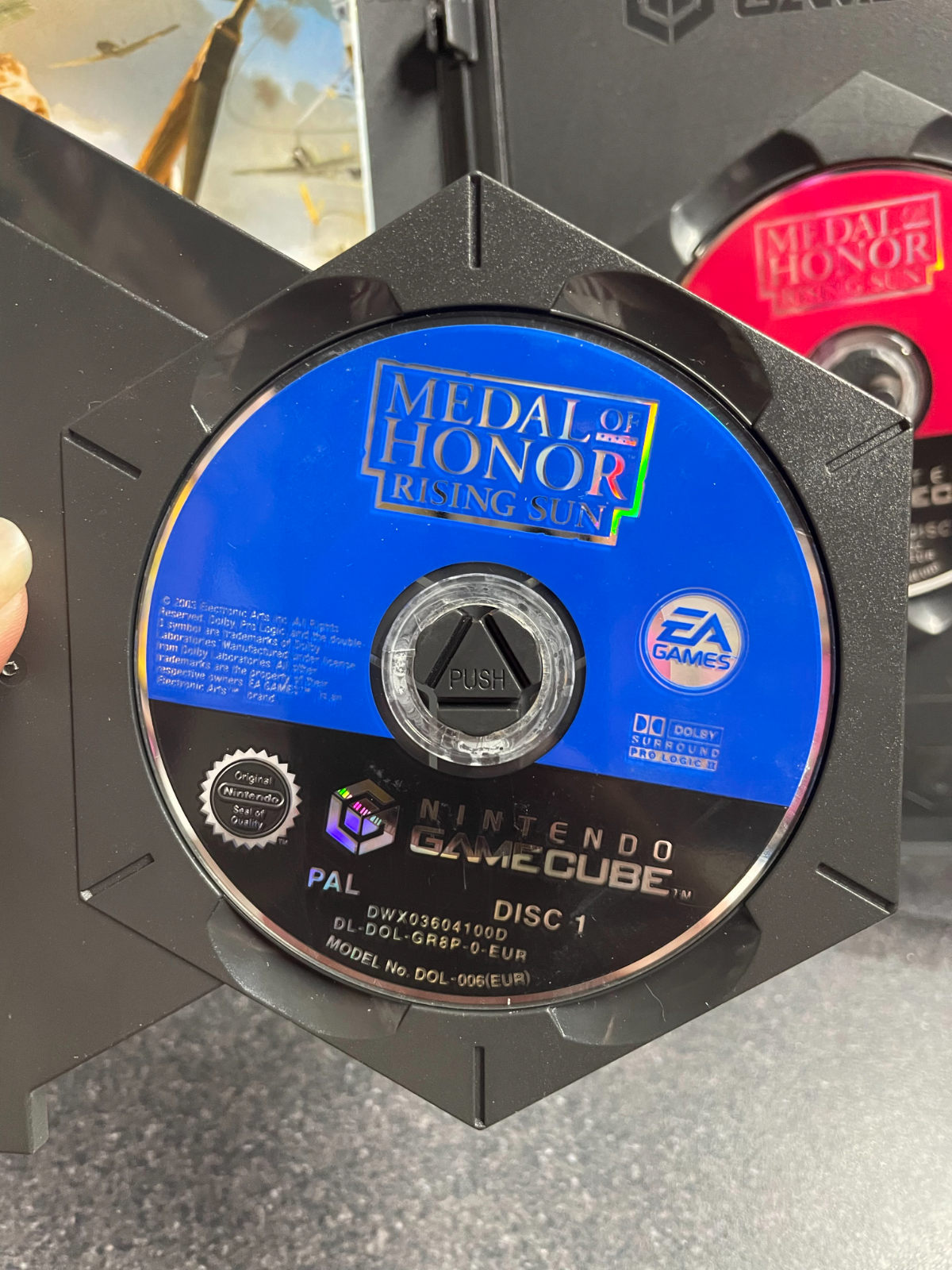 Medal of Honor: Rising Sun - Nintendo GameCube - Complete with Manual