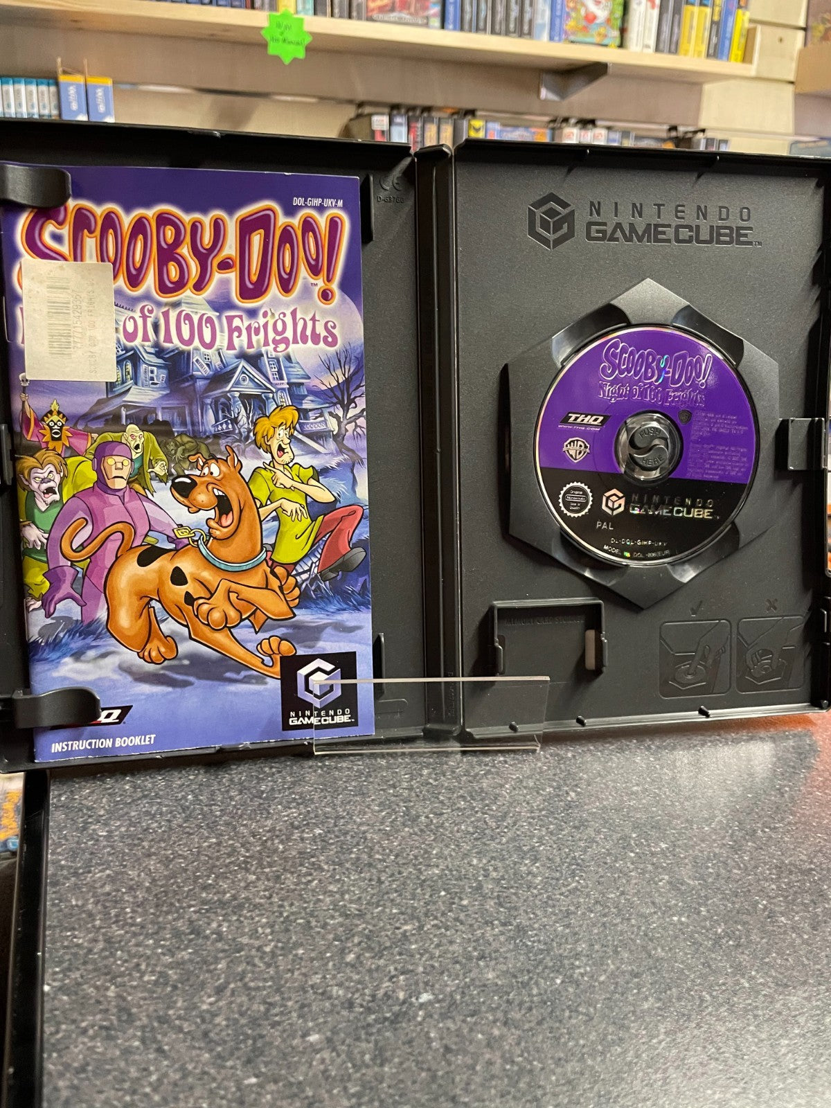 Scooby-Doo! Night of 100 Frights - Nintendo GameCube - Complete with Manual