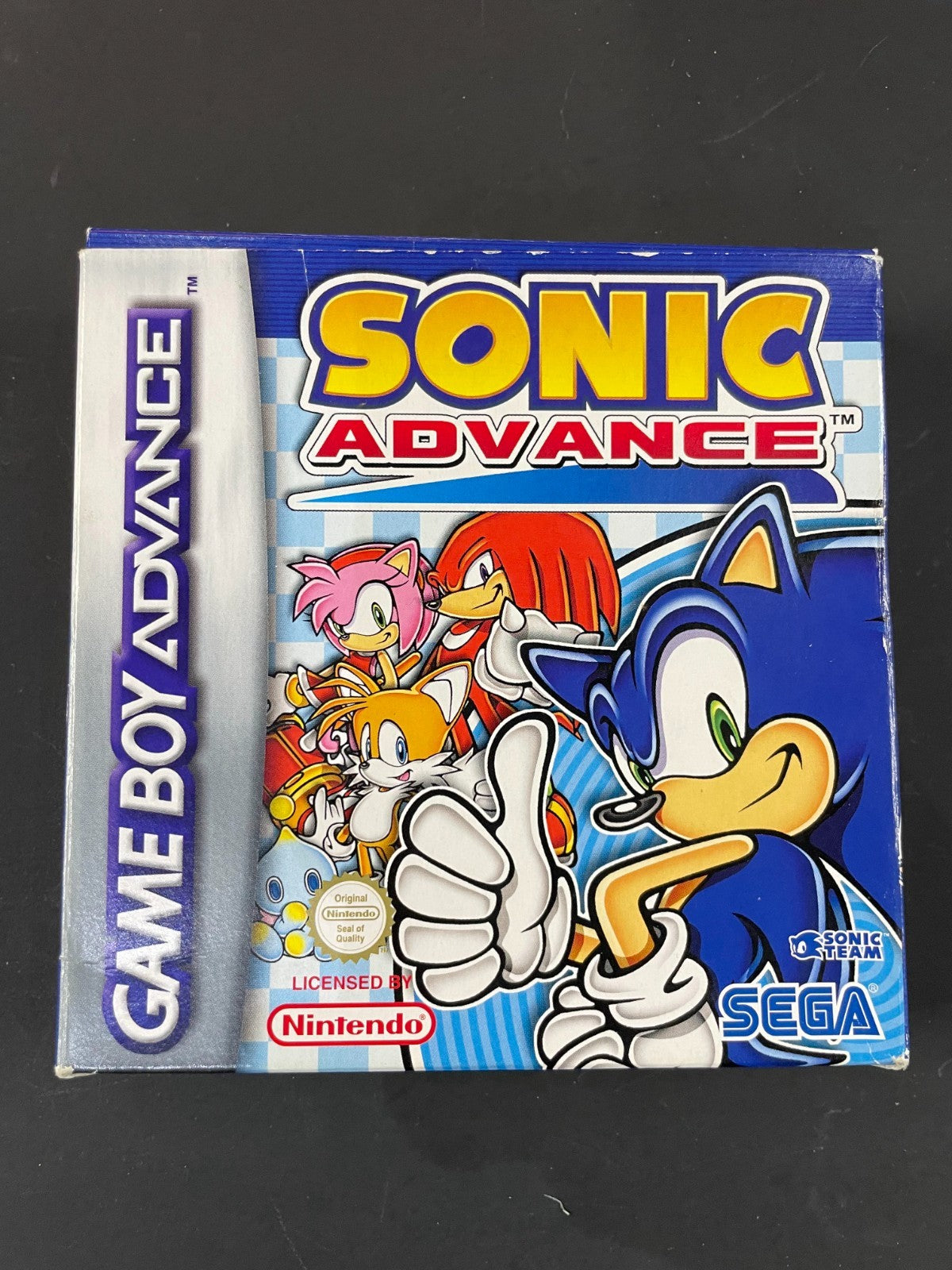 Sonic Advance - Nintendo Game Boy Advance -Complete w/Manual
