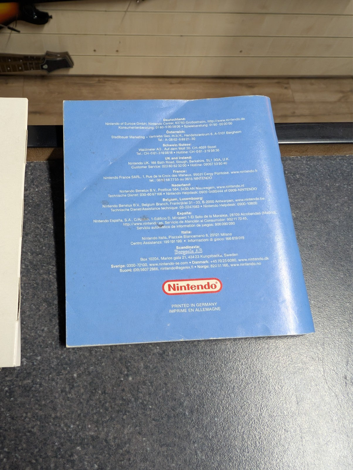 Super Mario World - Super Mario Advance 2 - Nintendo Gameboy Advance GBA - CIB