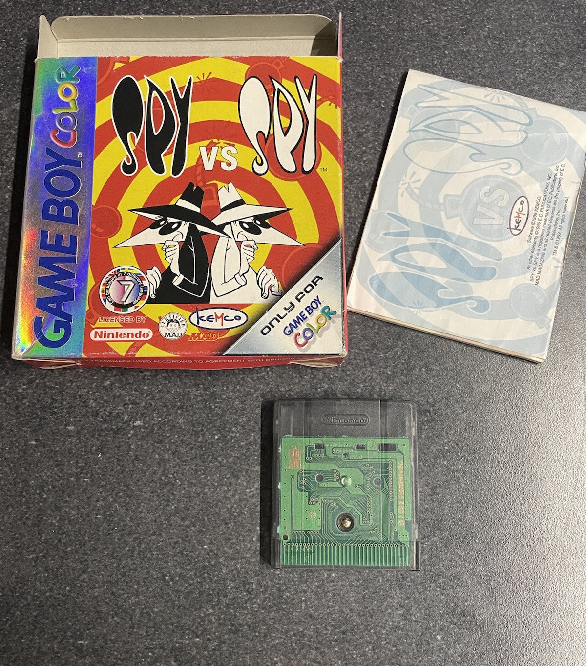 Spy Vs Spy - GameBoy Color- Boxed